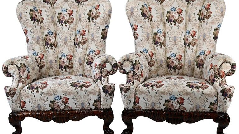 ANTIQUE WINGBACK CHAIR
